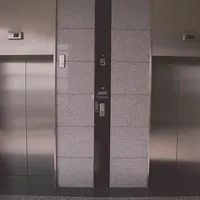 elevator-939515_1280.jpg